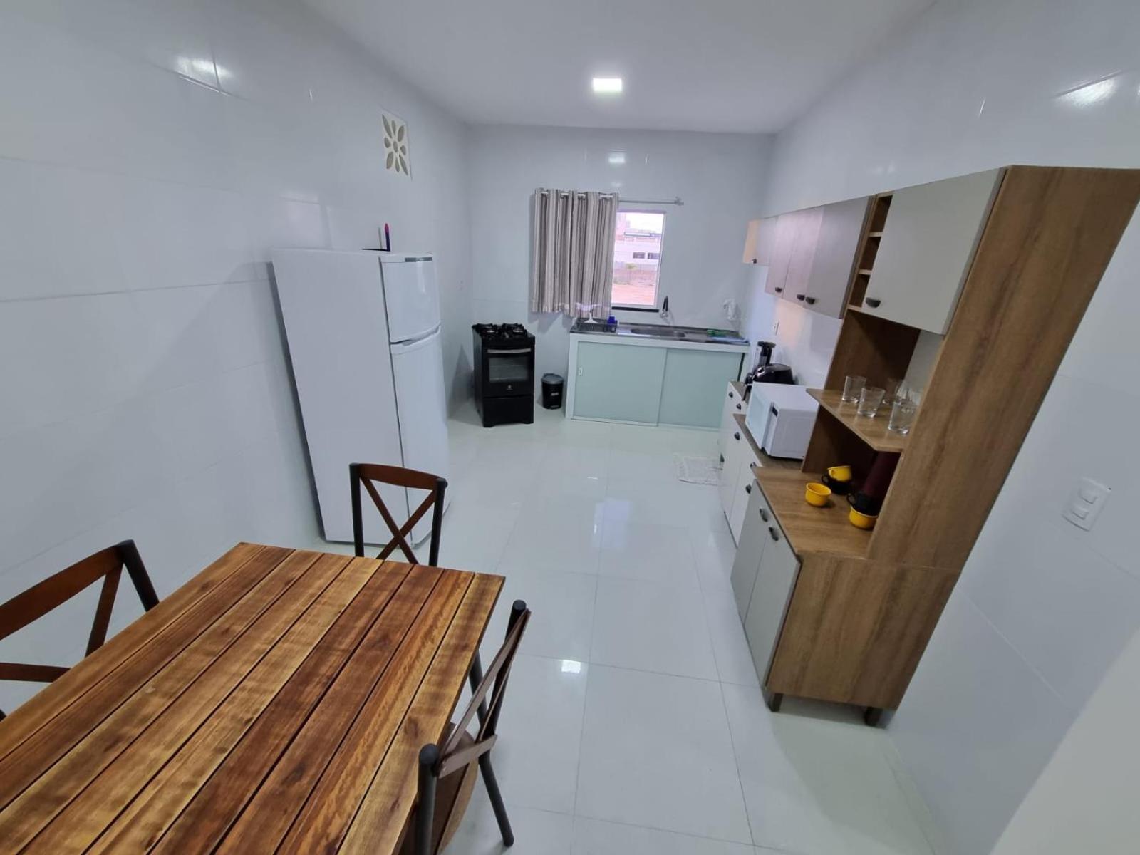 Sobrado A 200m Da E Orla, 02 Qts Com Ar Condicionado Apartamento Aracaju